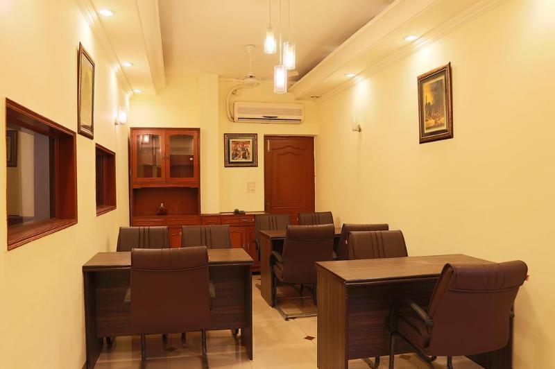 דלהי Fabhotel Signature Cyber Park מראה חיצוני תמונה