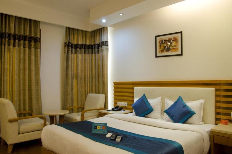 דלהי Fabhotel Signature Cyber Park מראה חיצוני תמונה