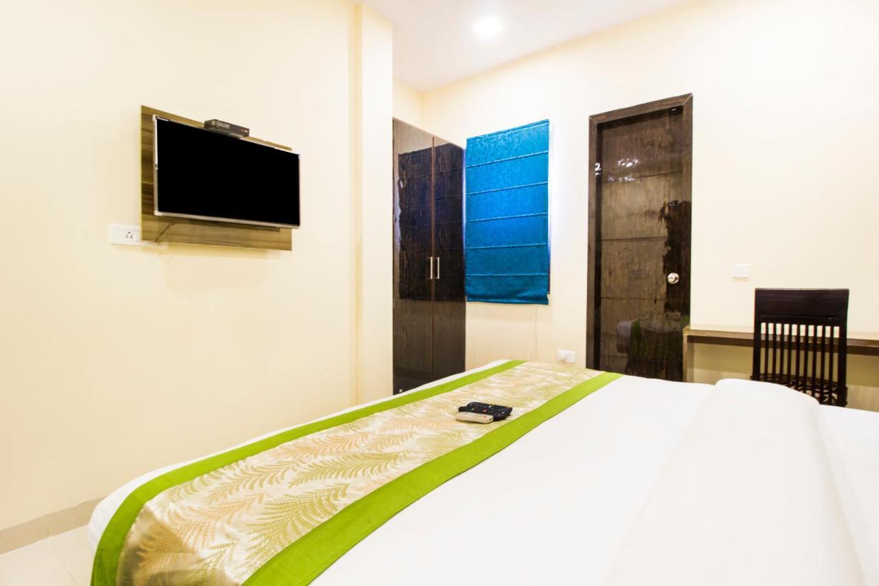 דלהי Fabhotel Signature Cyber Park מראה חיצוני תמונה