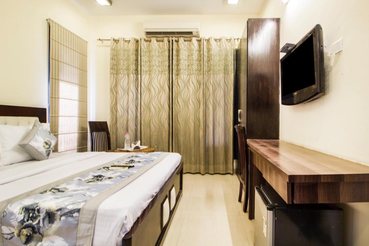 דלהי Fabhotel Signature Cyber Park מראה חיצוני תמונה